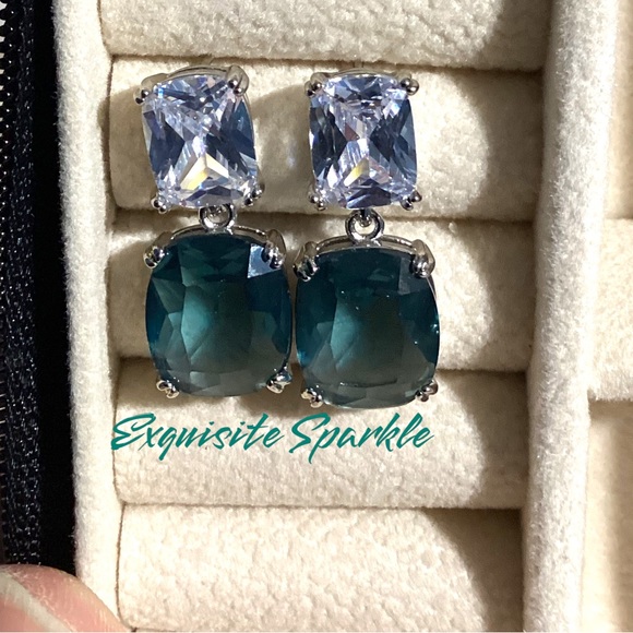 - 💋Elegant White and Teal Zircon Drop Earrings - Picture 13 of 16